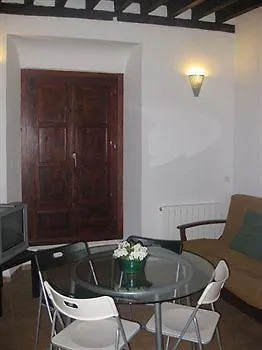 Viviendas Turisticas Vacacionales Puerta Real Granada Hotel
